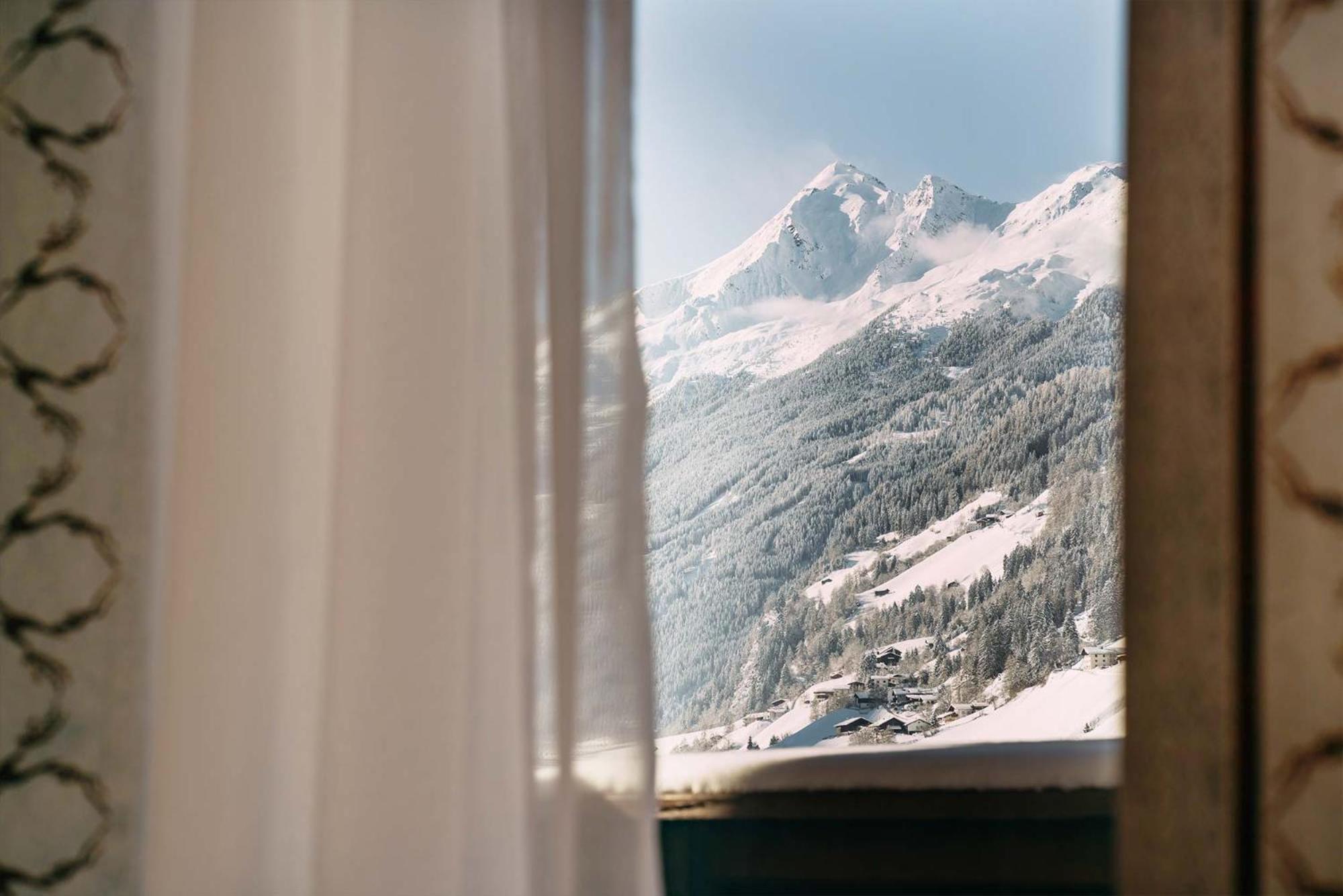 Hotel Burgstall Neustift im Stubaital Exterior photo